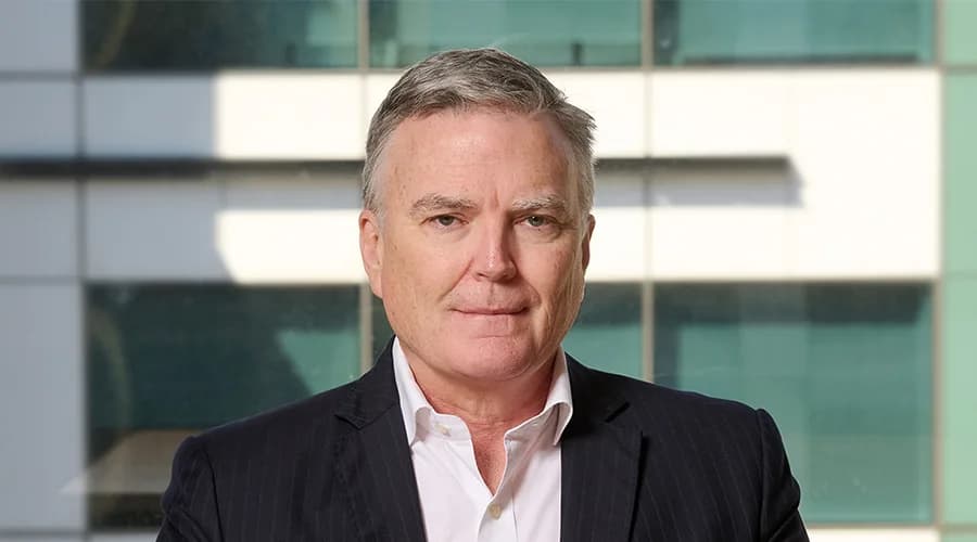  Mark Lyons